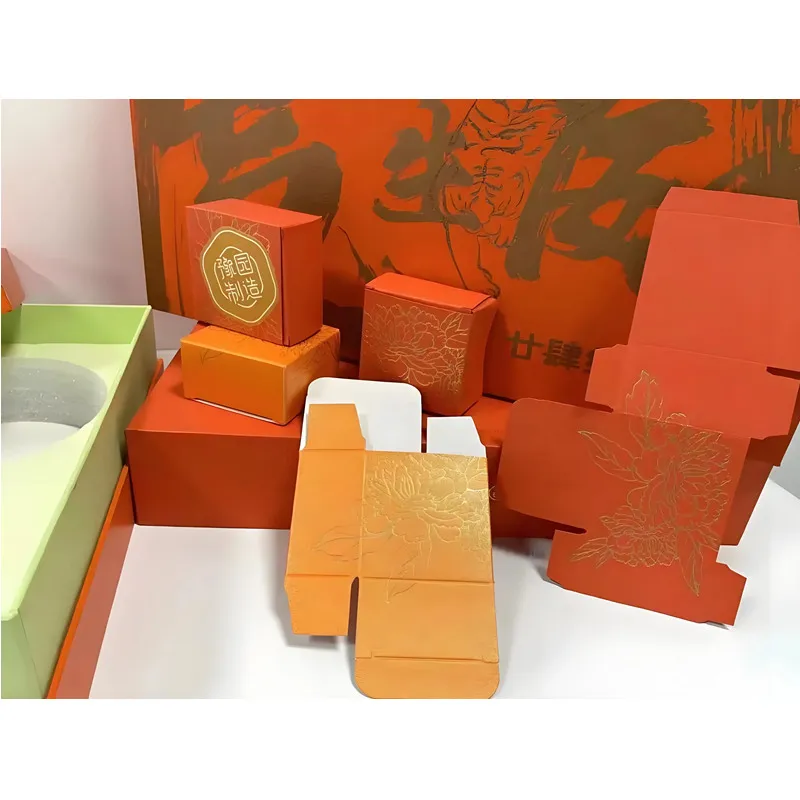 Donum boxes cum diversis structuris cogitationibus