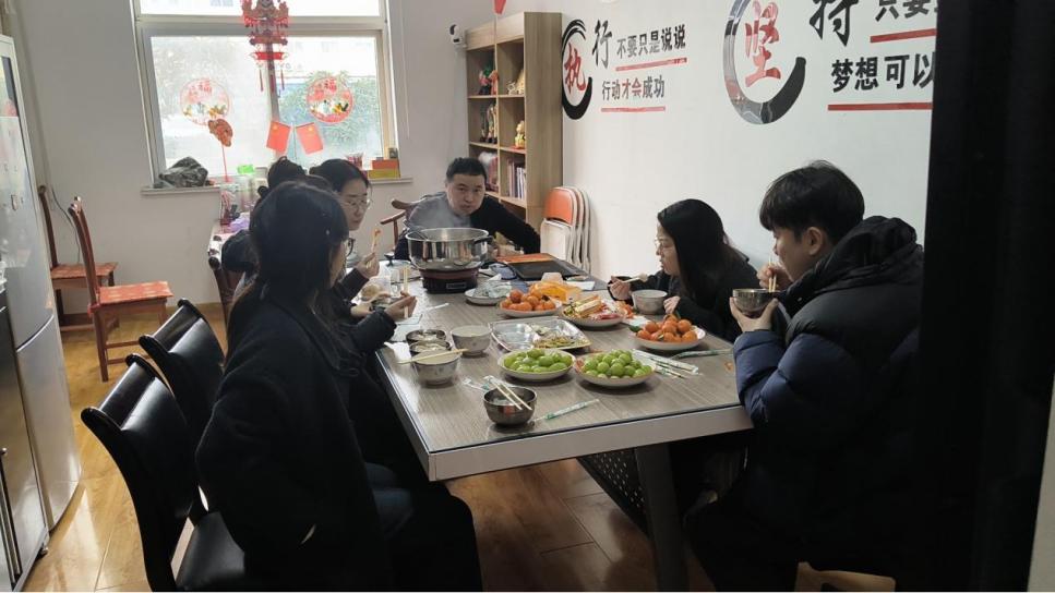 Dulcedo & Unitas: ZMJ Packaging Team Celebrat Lantern Festival Together